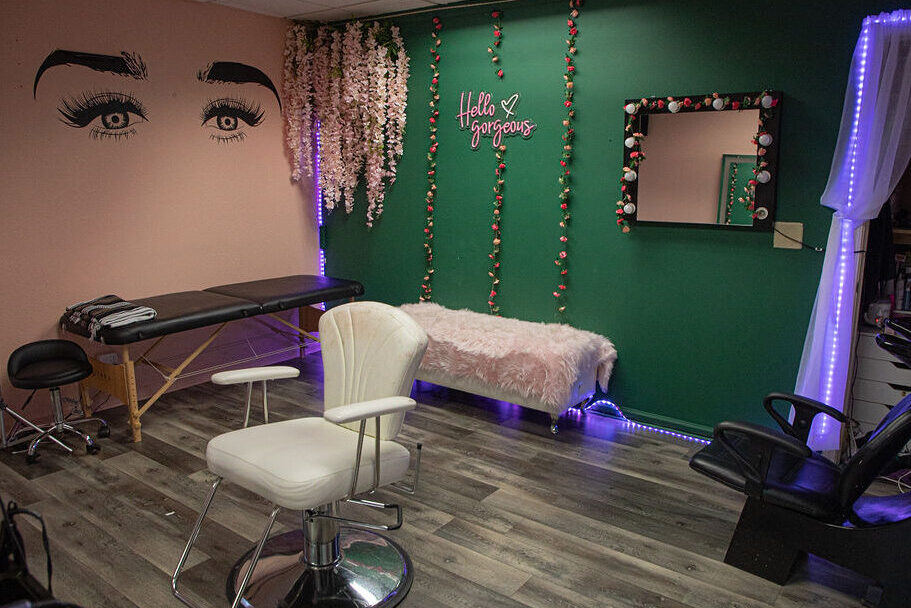 Beauty Salon Space