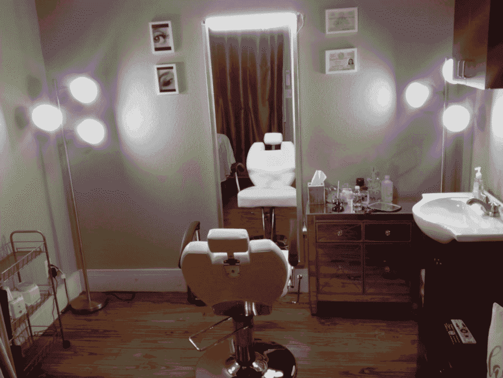 beauty studio for rent